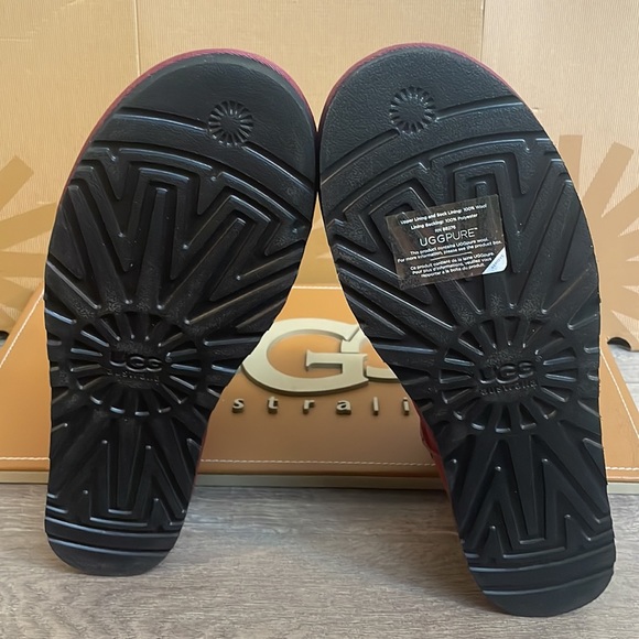 Brand New Men’s UGG Classic Mini Deco Maroon Suede Sheepskin Ankle Winter Boots - Picture 6 of 6